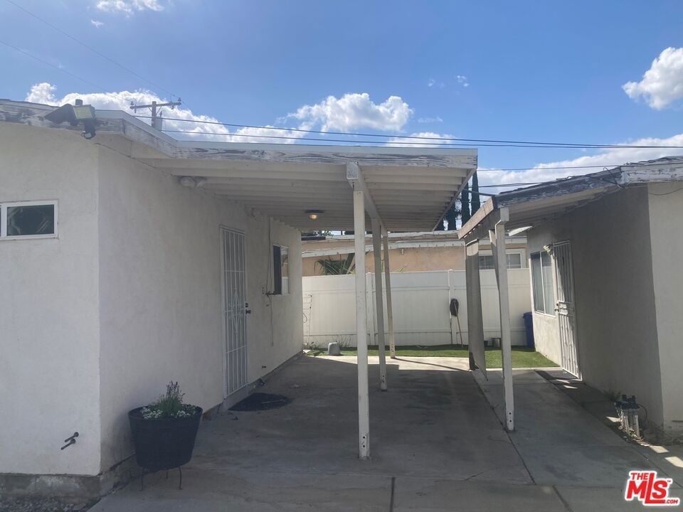 15134 Poplar Avenue - Photo 13