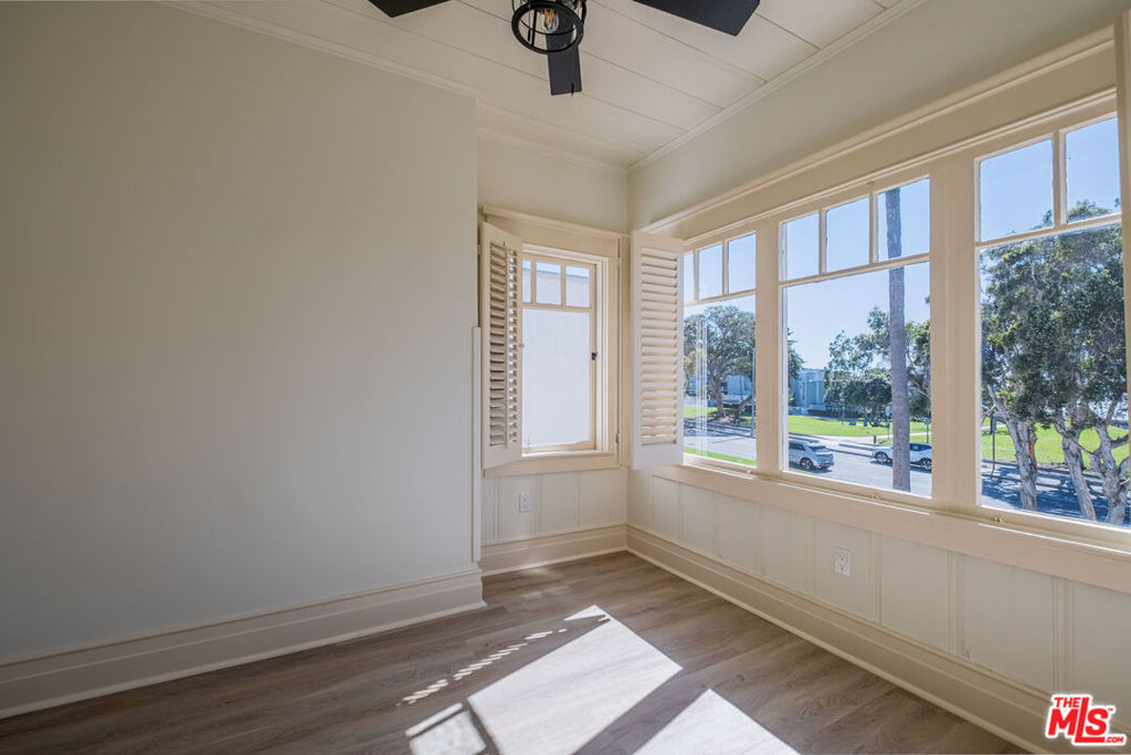 216 N Catalina - Photo 18