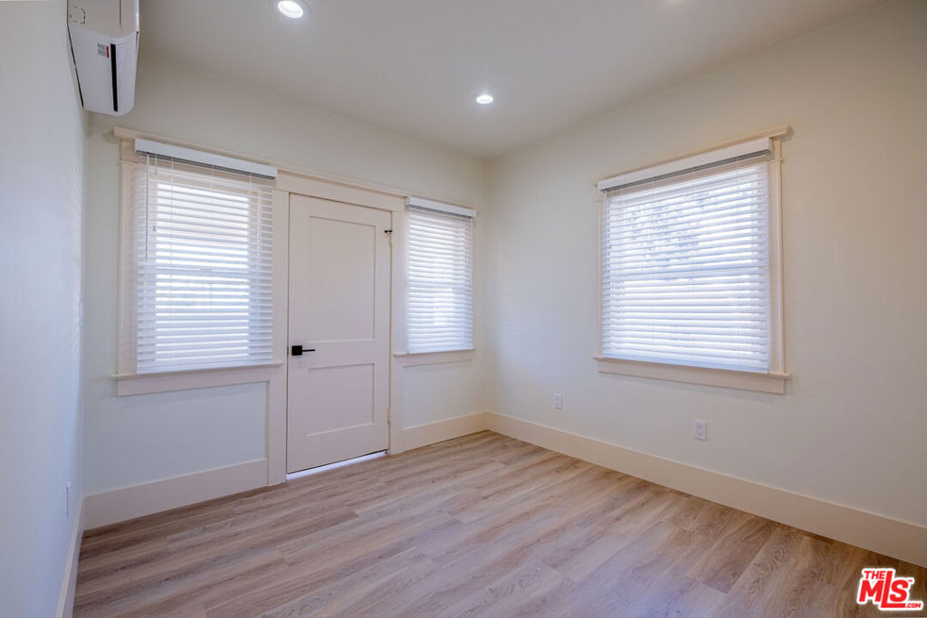 216 N Catalina - Photo 23