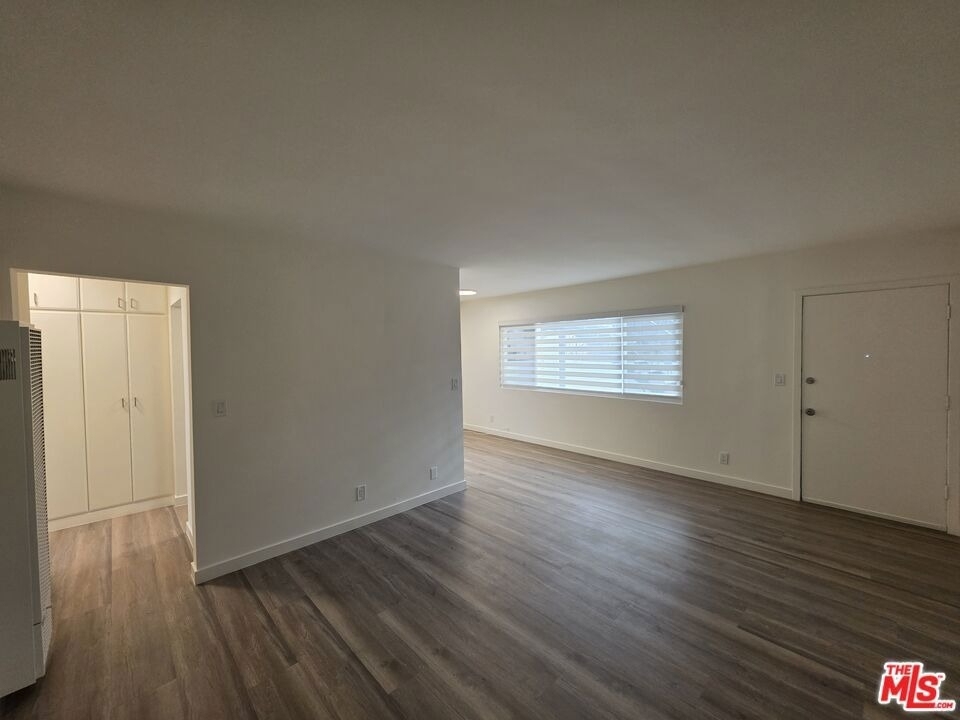 1433 Brockton Avenue - Photo 12