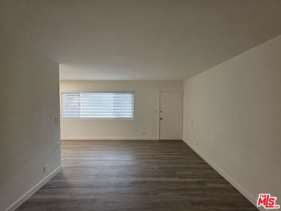 1433 Brockton Avenue - Photo 13