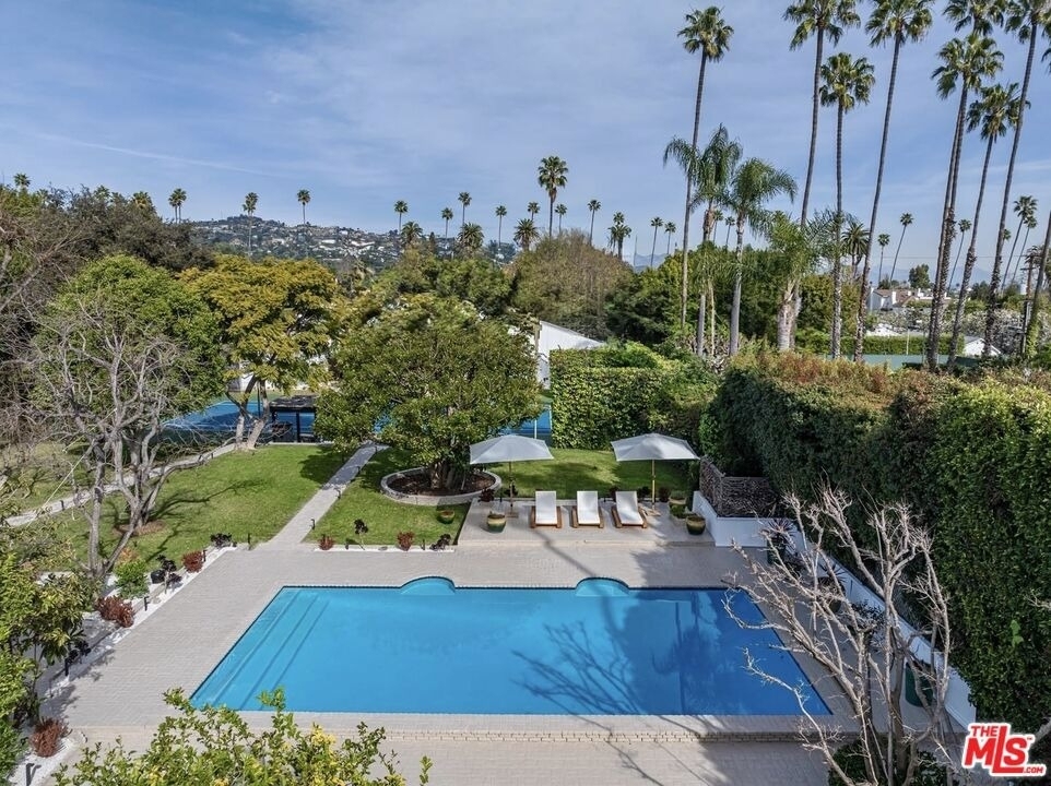 624 N Beverly Drive - Photo 34