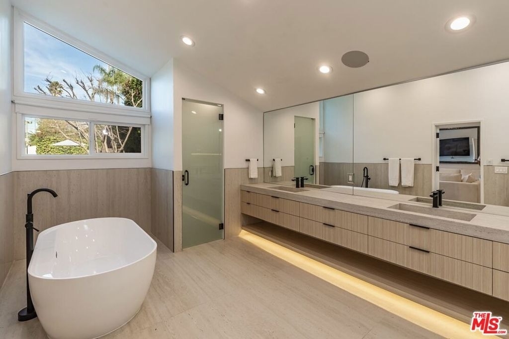 624 N Beverly Drive - Photo 20