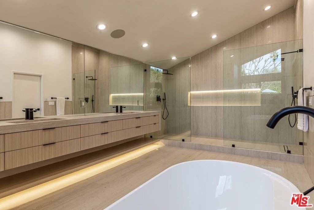 624 N Beverly Drive - Photo 21