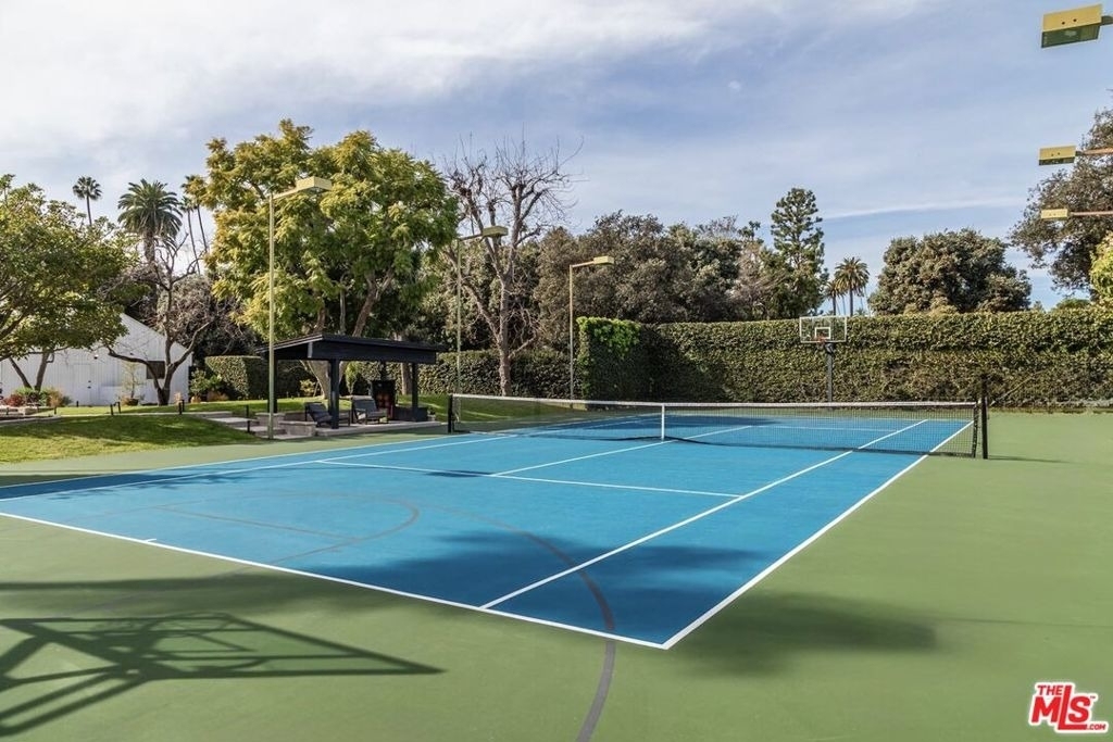 624 N Beverly Drive - Photo 40