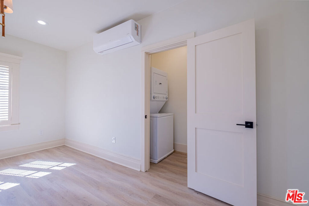 216 N Catalina - Photo 13