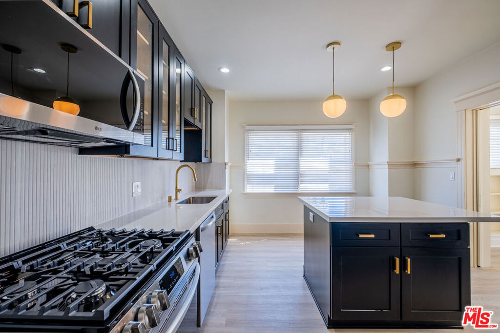 216 N Catalina - Photo 2