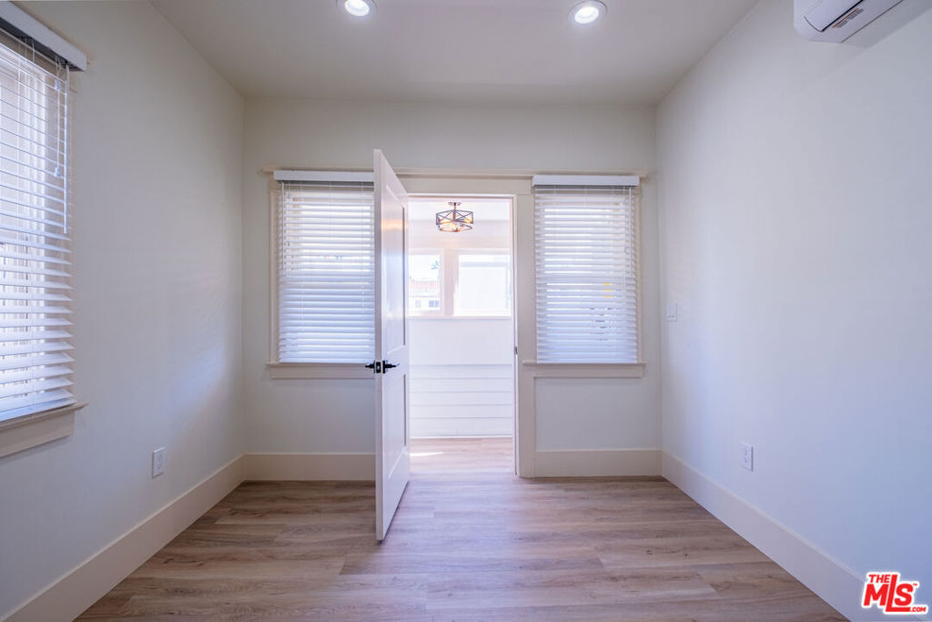 216 N Catalina - Photo 22