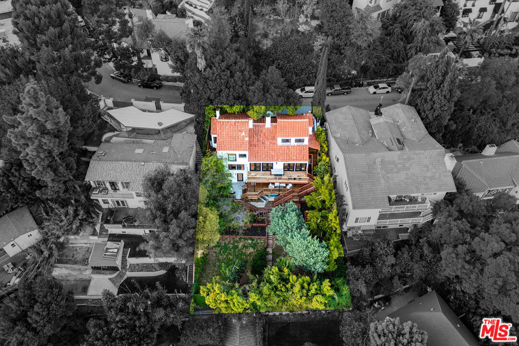 3323 N Knoll Drive - Photo 51