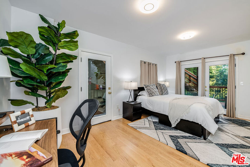 3323 N Knoll Drive - Photo 30