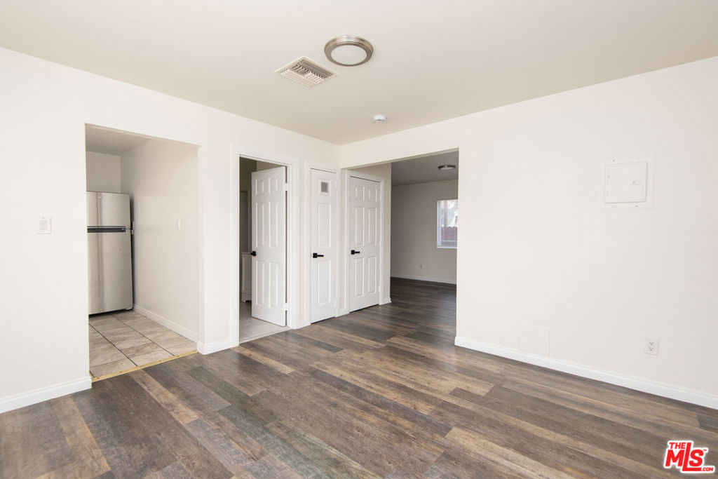 2134 S Cloverdale Avenue - Photo 5