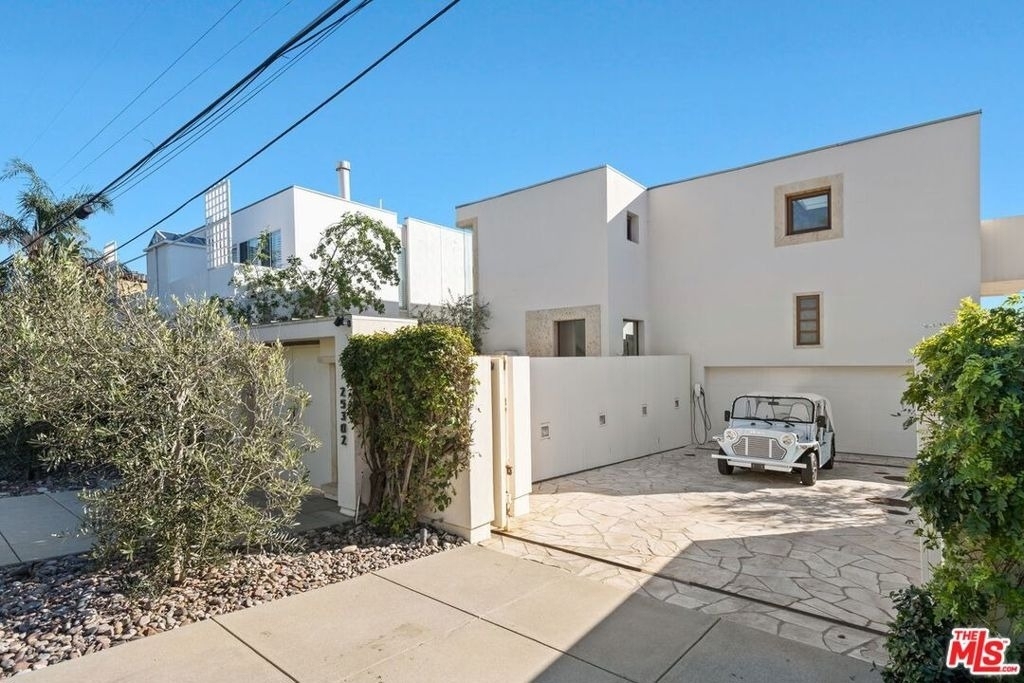 25302 Malibu Road - Photo 32