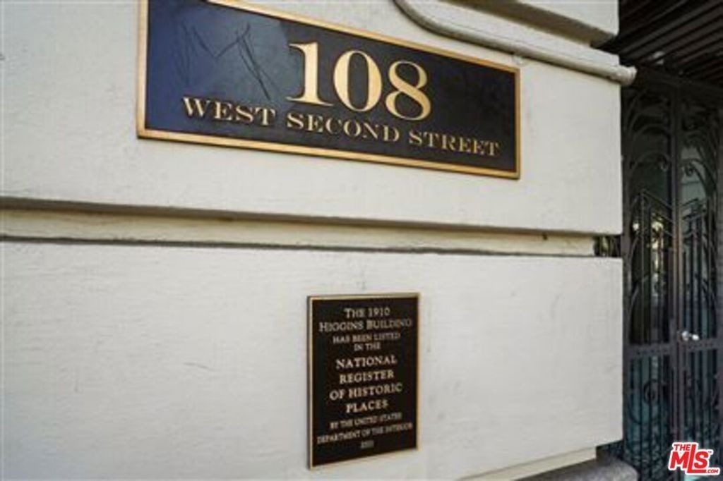 108 W 2nd Street - Photo 22
