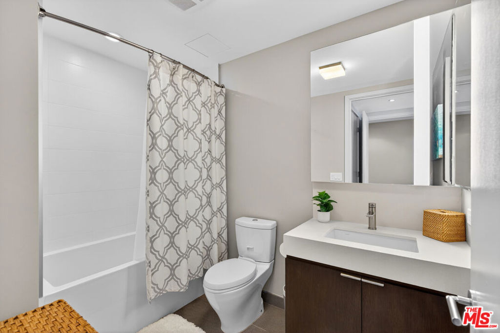 1755 Ocean Avenue - Photo 31