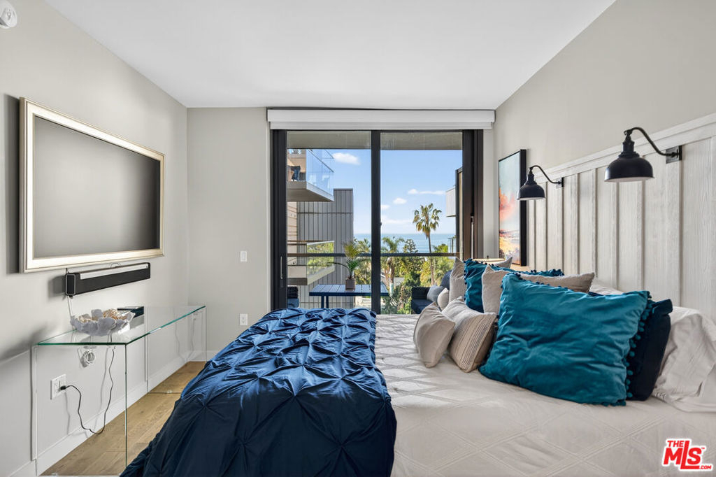 1755 Ocean Avenue - Photo 17