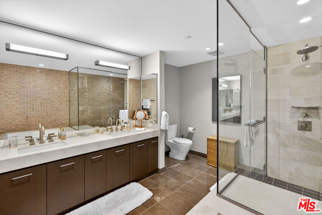 1755 Ocean Avenue - Photo 21