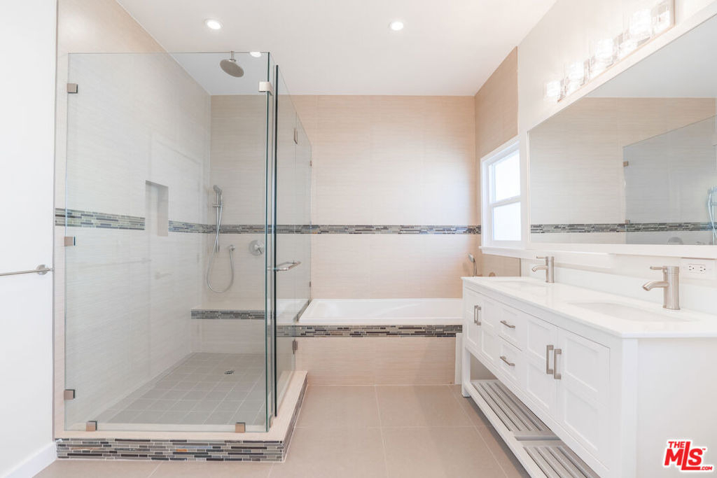 31 Breeze Avenue - Photo 5