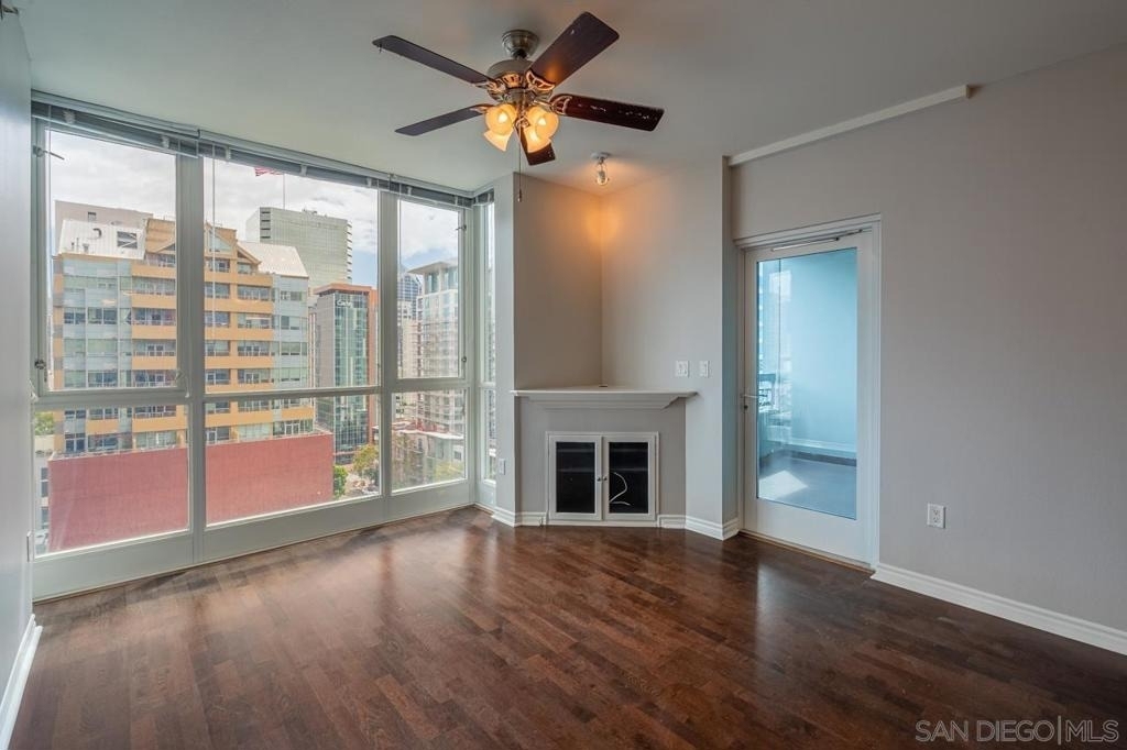 300 W Beech St - Photo 15