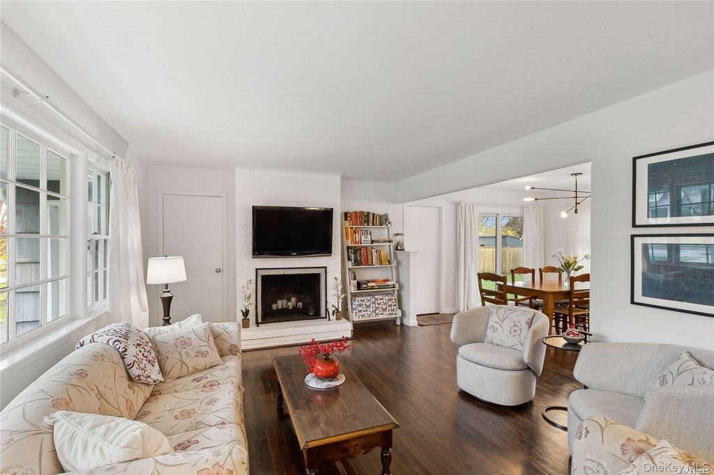 990 Three Waters Lane - Photo 2