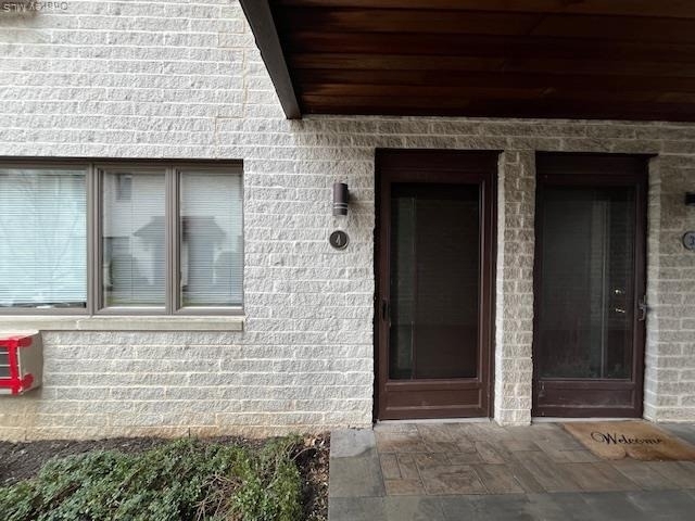 42 Sintsink Drive E - Photo 1