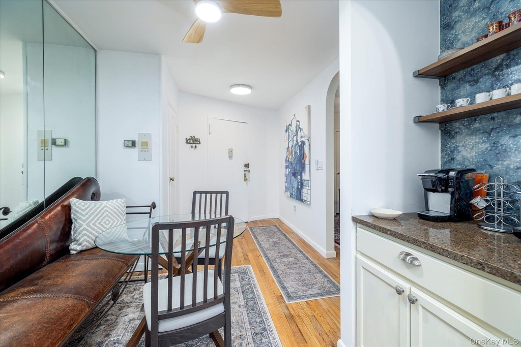 2 Fowler Avenue - Photo 4