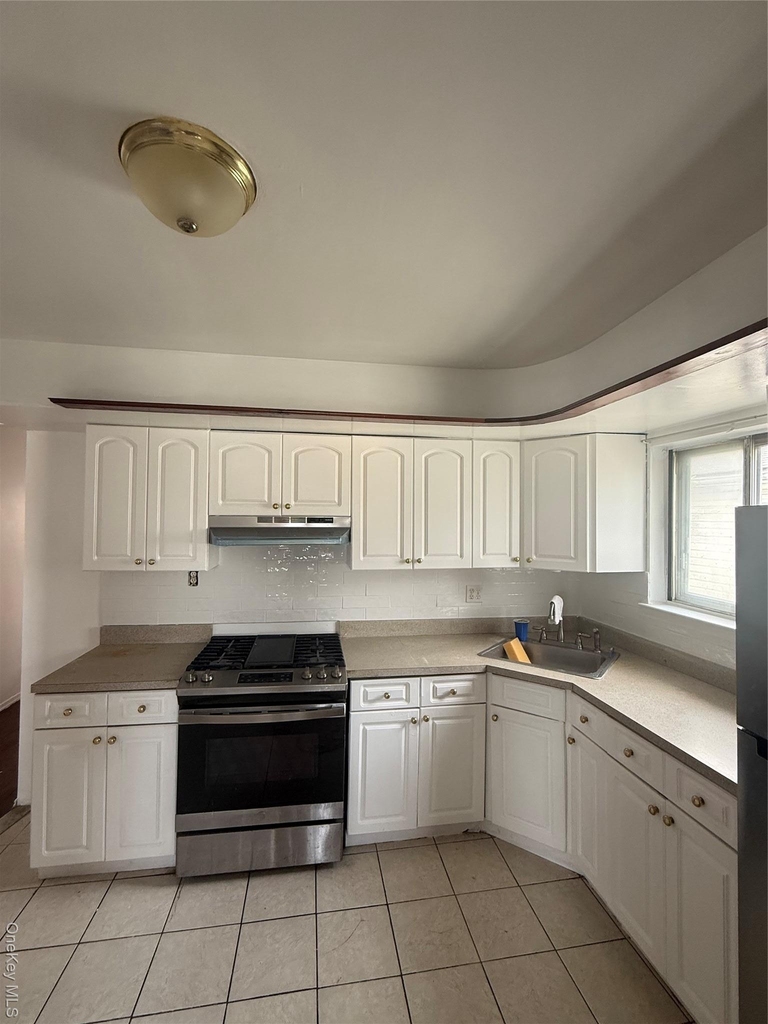 259-54 Craft Avenue - Photo 7