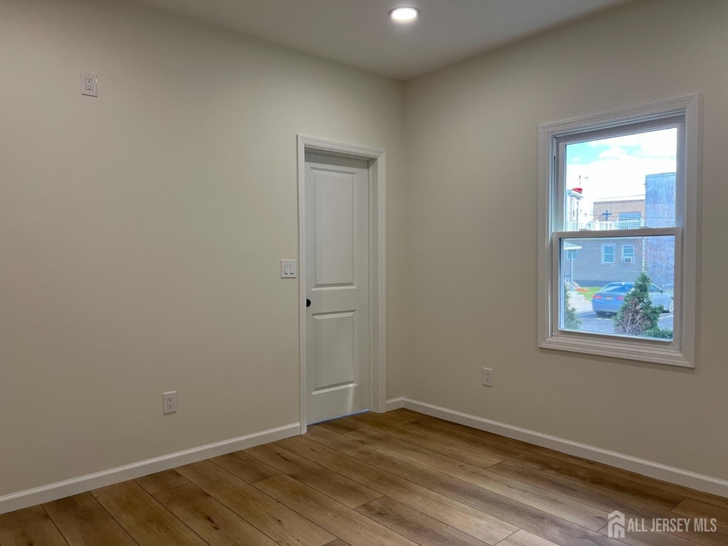 33 Obert Street - Photo 5