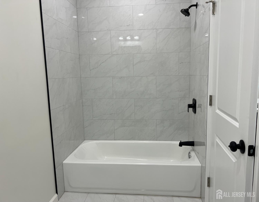 33 Obert Street - Photo 10