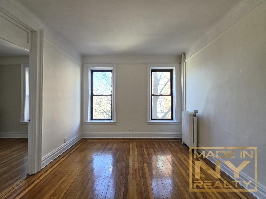 30-95 29th Street - Photo 2