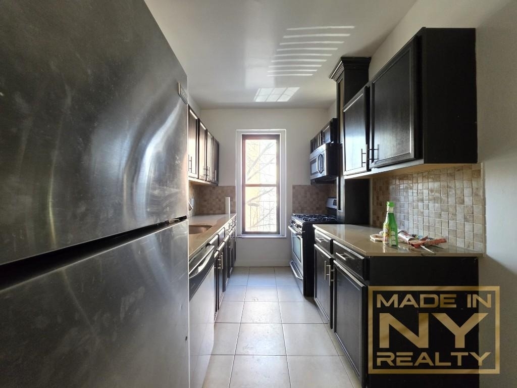 30-95 29th Street - Photo 0