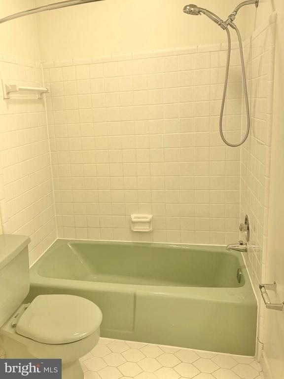 1557 Dunterry Place - Photo 21