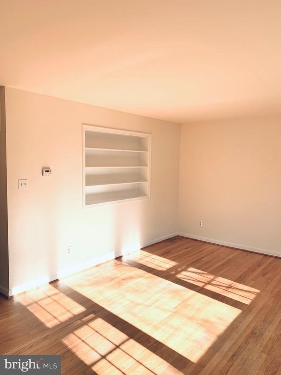 1557 Dunterry Place - Photo 11