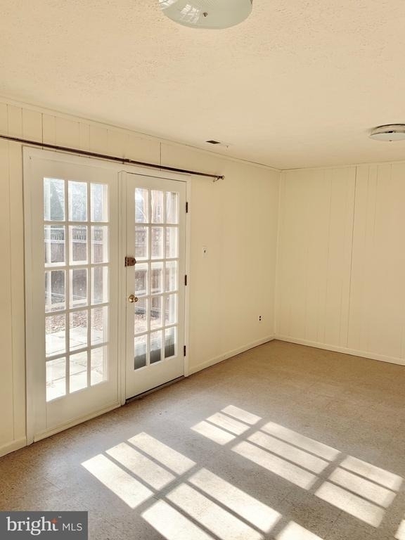1557 Dunterry Place - Photo 28