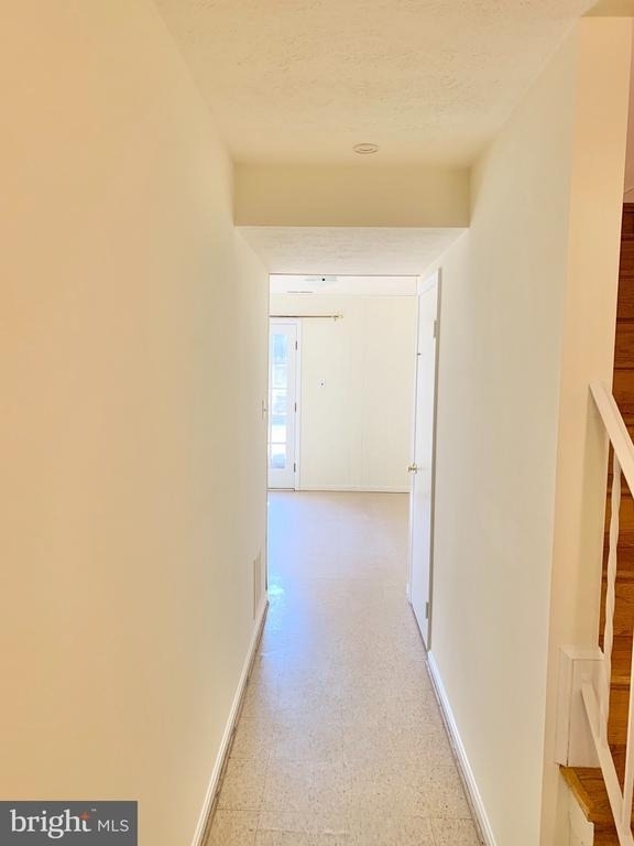 1557 Dunterry Place - Photo 31