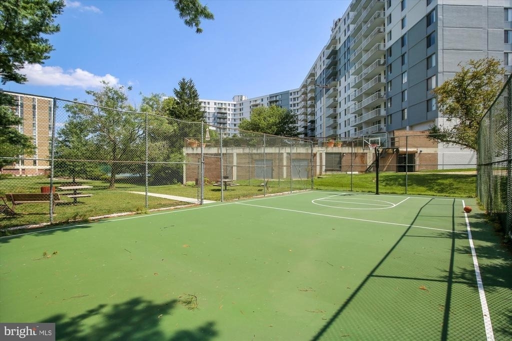6800 Fleetwood Road - Photo 30