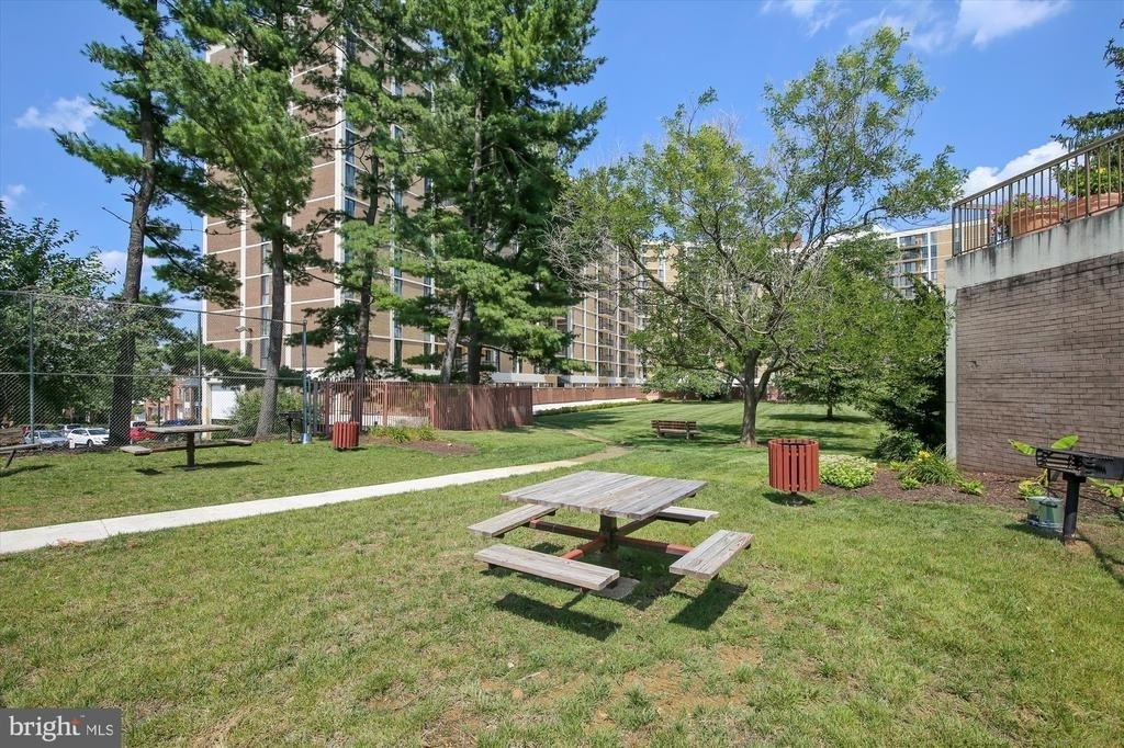 6800 Fleetwood Road - Photo 32