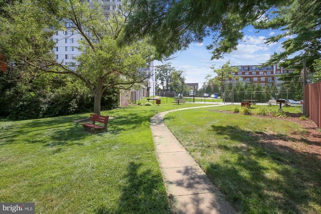 6800 Fleetwood Road - Photo 31