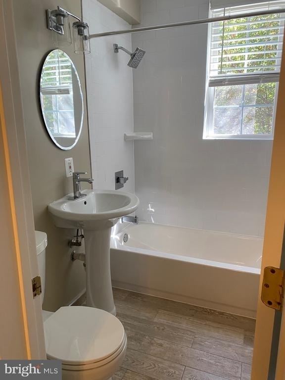 1805 Key Boulevard N - Photo 16