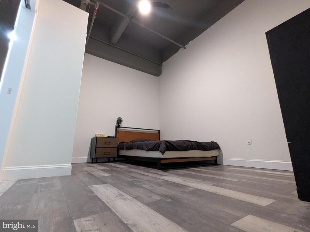 511 N Broad Street - Photo 15