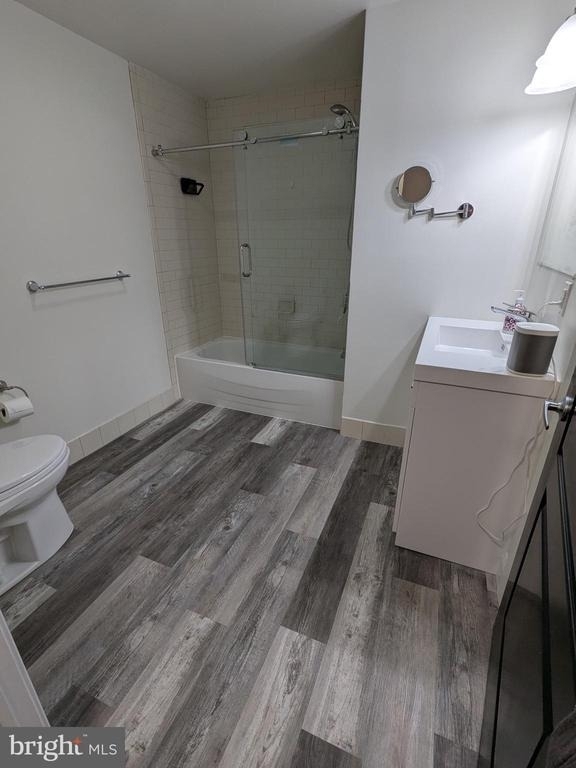511 N Broad Street - Photo 20