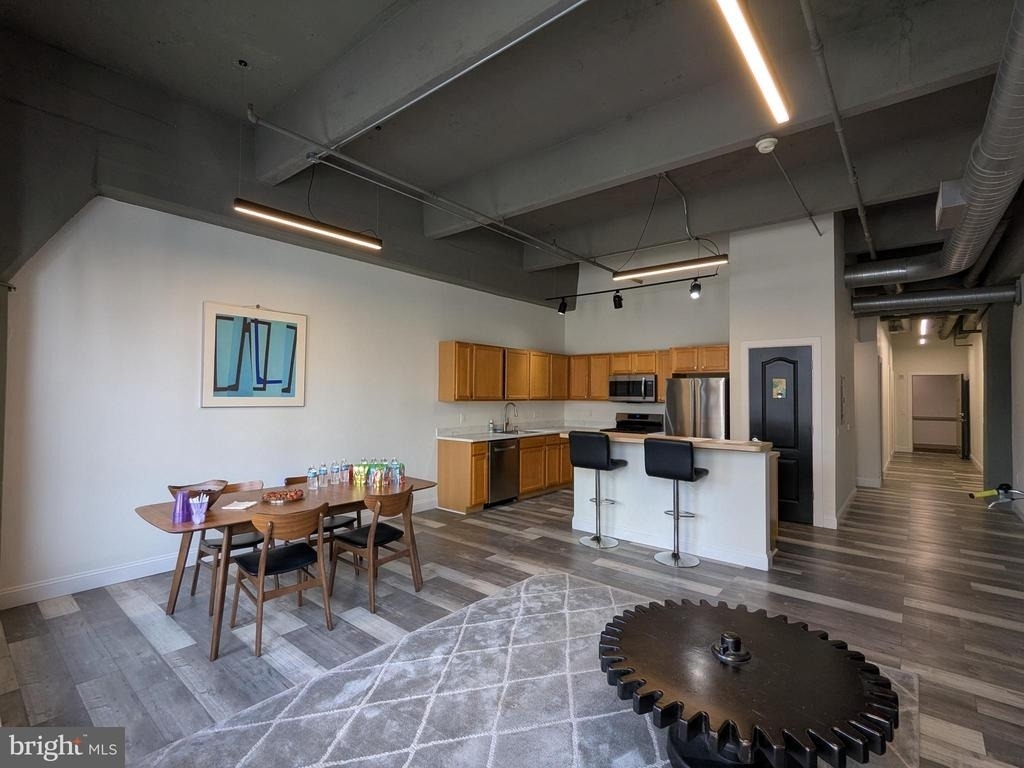 511 N Broad Street - Photo 29