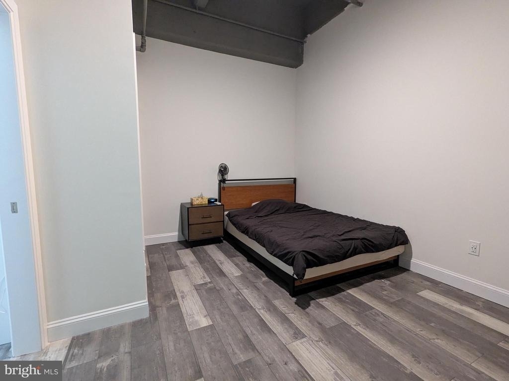 511 N Broad Street - Photo 9