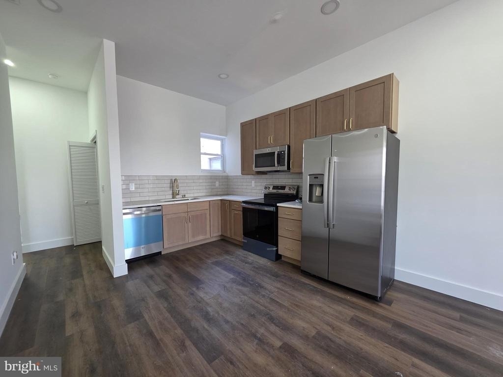 1520 S 22nd Street - Photo 1
