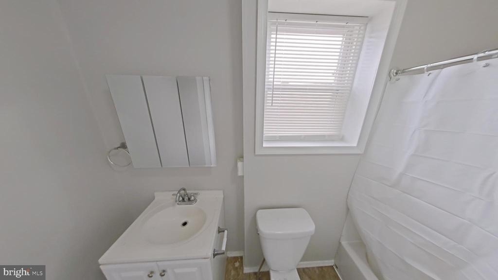 2255 N Cleveland Street - Photo 5