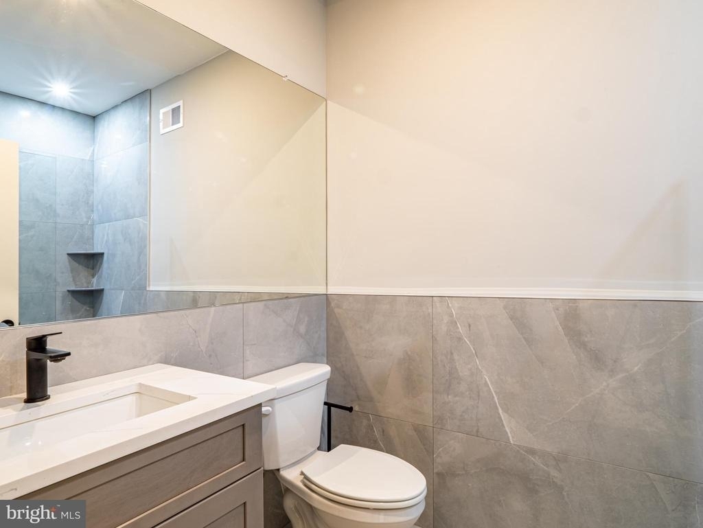 769 S 10th Street - Photo 4