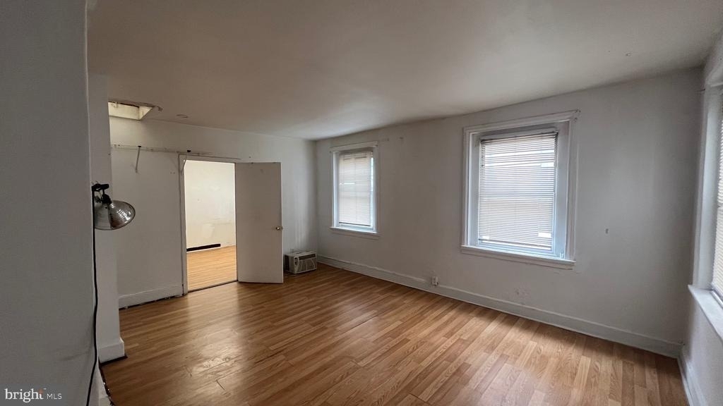 1115 Walnut Street - Photo 6