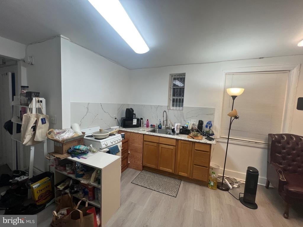1115 Walnut Street - Photo 10