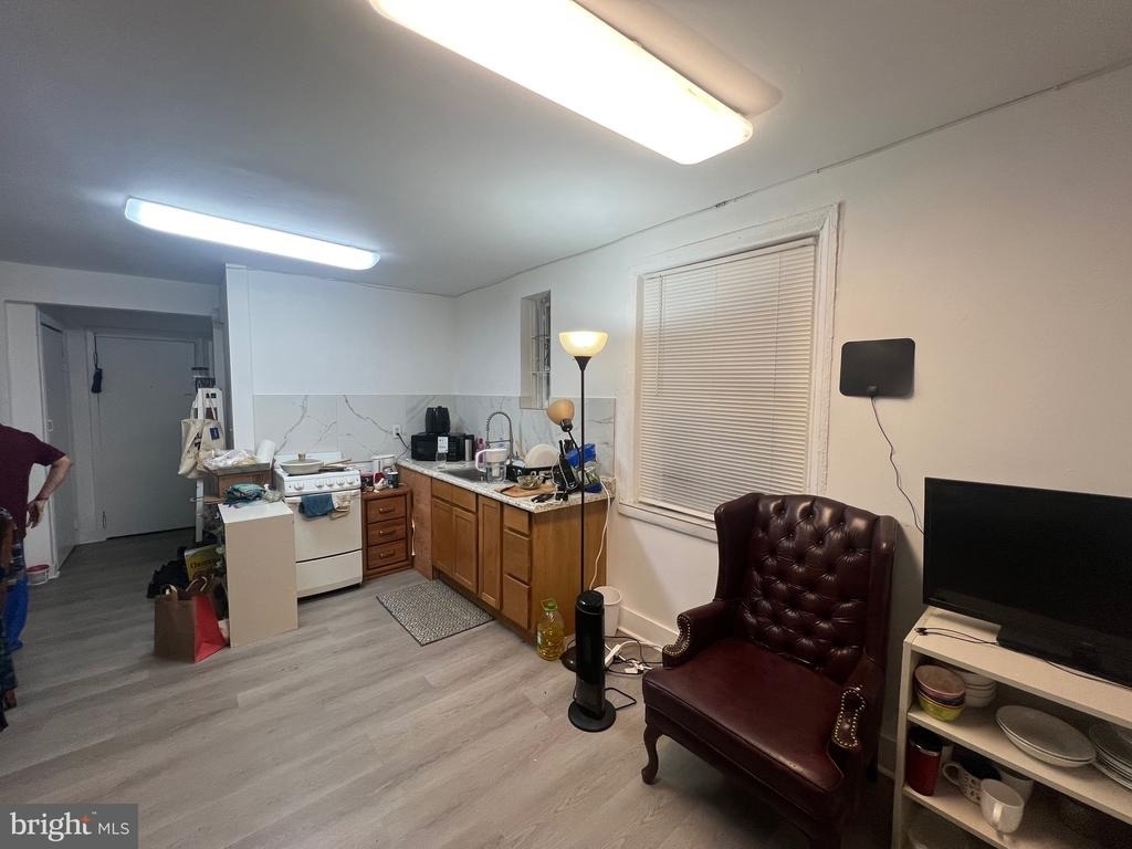 1115 Walnut Street - Photo 11