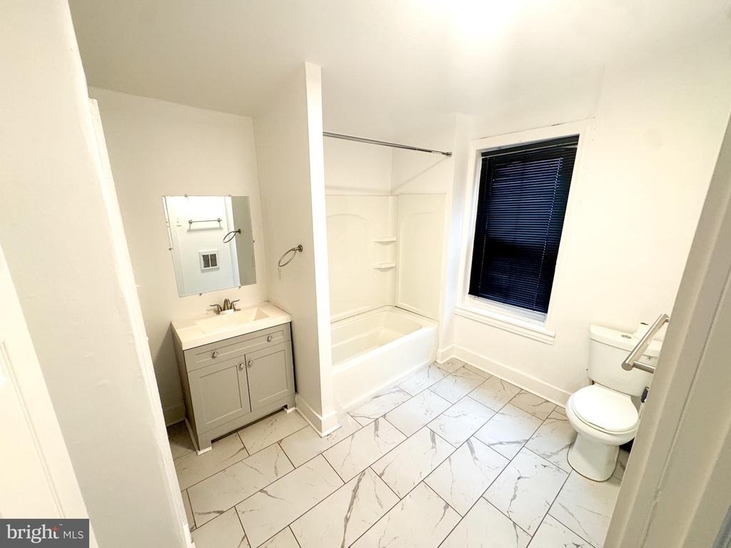2325 N 16th Street - Photo 3