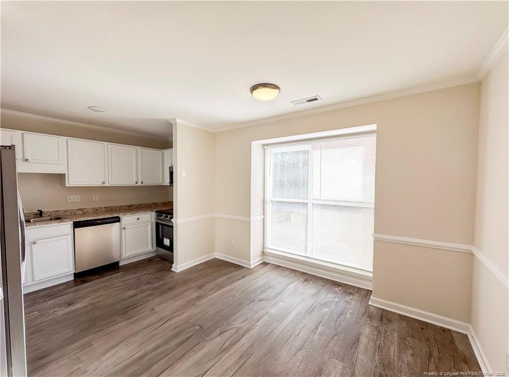 499 Coronation Drive - Photo 7